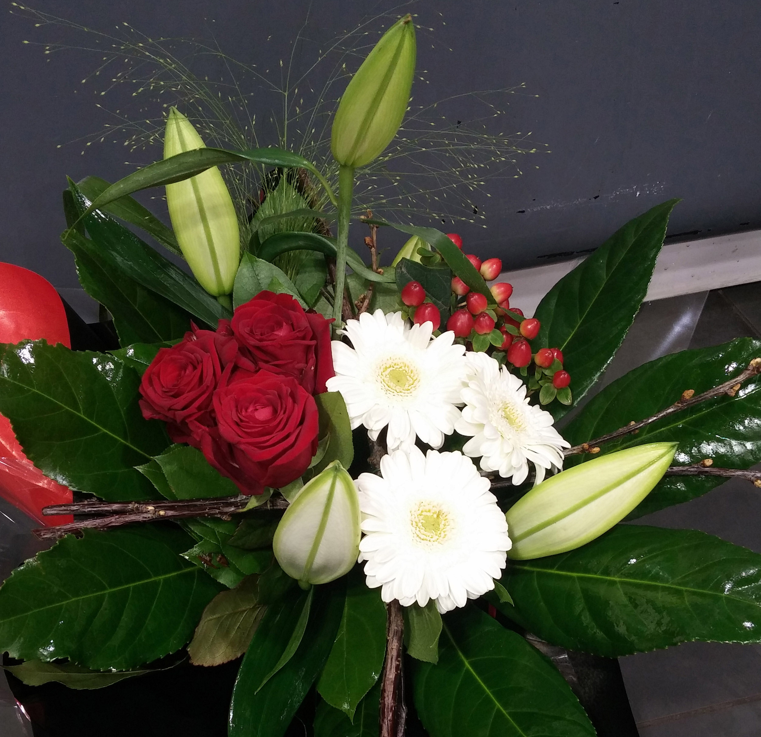 bouquet de mariée toulouse mahonia roses mariage